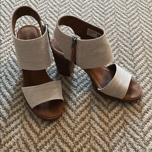Toms Cream and Brown Heeled Sandals